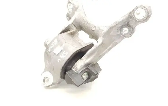 Honda Civic IX Engine mount bracket