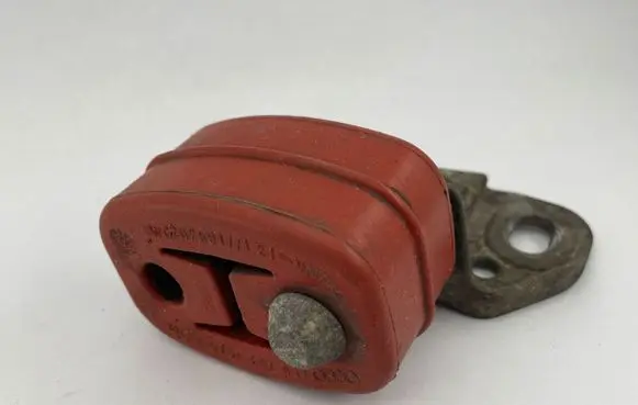 Audi TT TTS Mk2 Muffler mount bracket/holder 4E0253147K 8J02531441