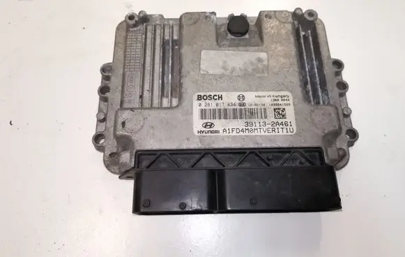 Hyundai i30 Engine control unit/module 0281017434 391132A461