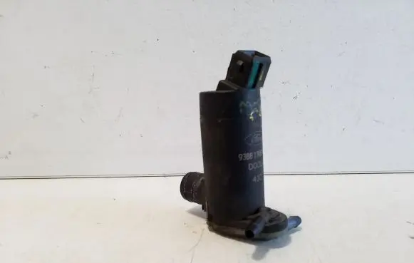 Ford Ecosport Windscreen/windshield washer pump 93BB17K624BA