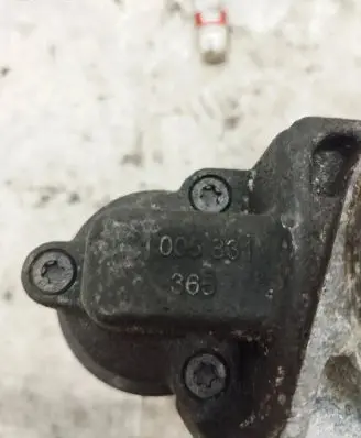 Skoda Octavia Mk1 (1U) Starter motor 1005831