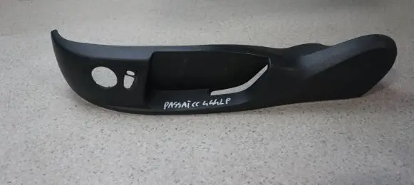 Volkswagen PASSAT CC Front driver seat rail trim 3C8881313