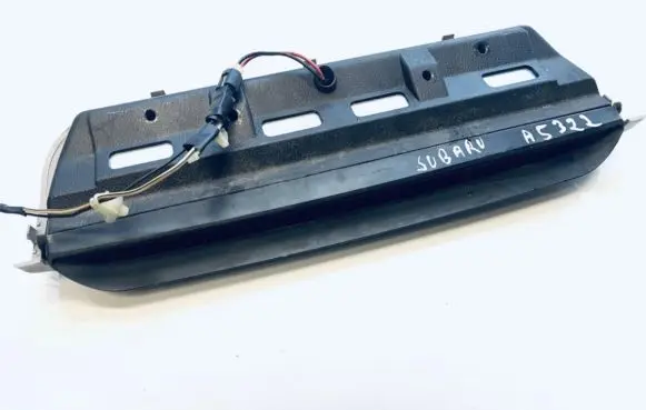 Subaru Legacy Third/center stoplight