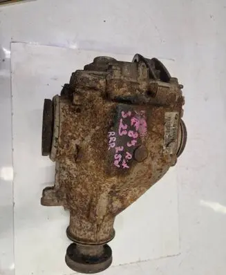 BMW X3 E83 Rear differential 7544794