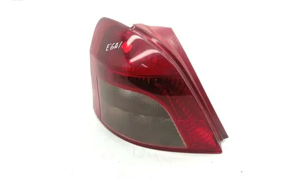 Toyota Yaris Rear/tail lights