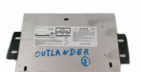 Mitsubishi Outlander CD/DVD changer 051722877