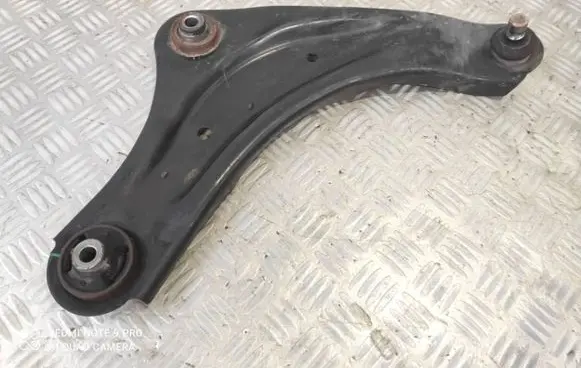 Nissan Juke I F15 Front control arm