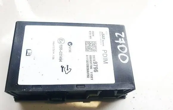 Opel Zafira C Bluetooth control unit module 22739796 688437706