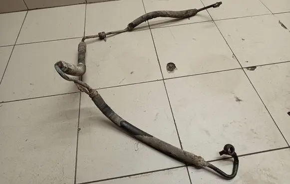 Ford Galaxy Power steering hose/pipe/line 