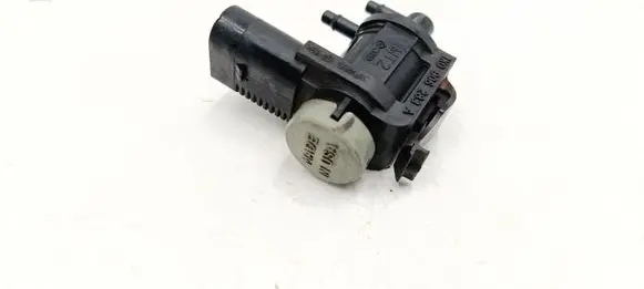 Volkswagen PASSAT B7 Turbo solenoid valve 1K0906283A