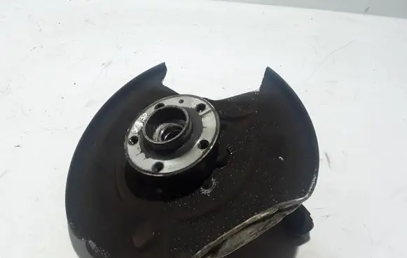 Volvo XC90 Rear wheel hub 31658534