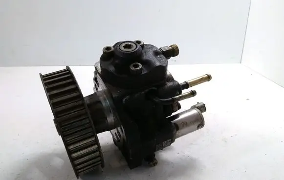 Toyota Avensis T250 Fuel injection high pressure pump 221000G010 HU2940000102