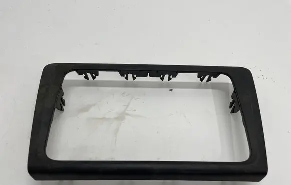 Seat Toledo IV (NH) Radio/GPS head unit trim 5JA858415