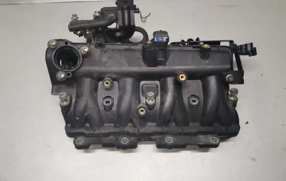 Opel Corsa D Intake manifold 55213267 55217648 55214529