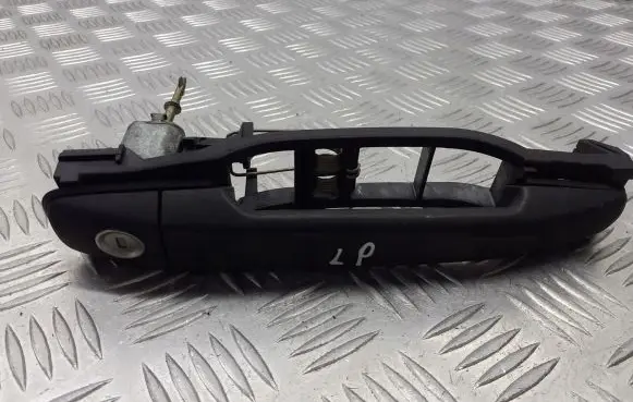 Mercedes-Benz C W202 Front door exterior handle