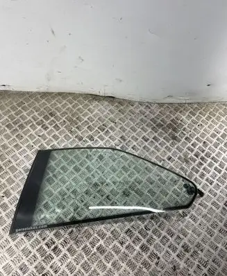BMW 3 E36 Rear side window