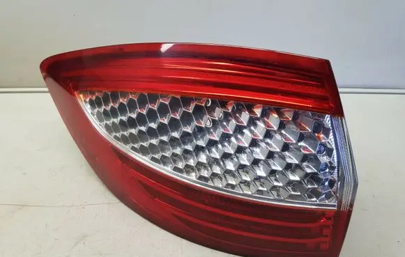 Ford Mondeo MK IV Rear/tail lights 7S7113405B nr6492