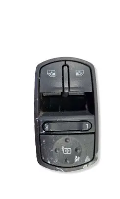 Opel Corsa D Electric window control switch 13258521AA 315625731