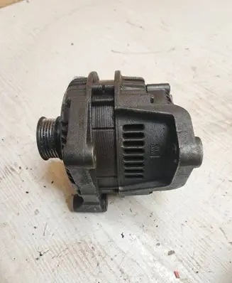 BMW 5 E39 Generator/alternator 7792092 2542812A A14S054