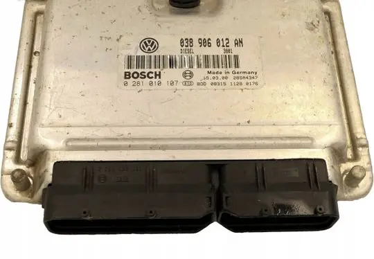 Skoda Fabia Mk1 (6Y) Engine control unit/module 038906012AN