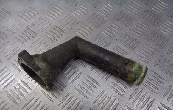 Toyota Avensis T250 Engine coolant pipe/hose