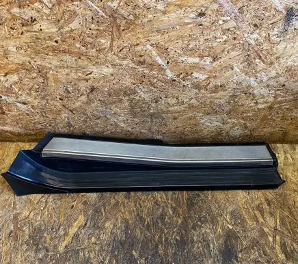 Mercedes-Benz S W140 Rear sill trim cover 1406800235