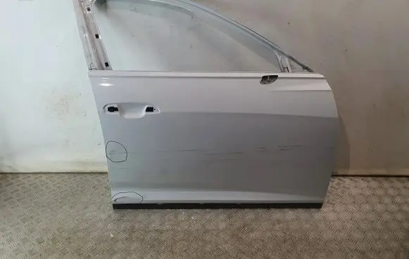 Audi A6 S6 C8 4K Front door