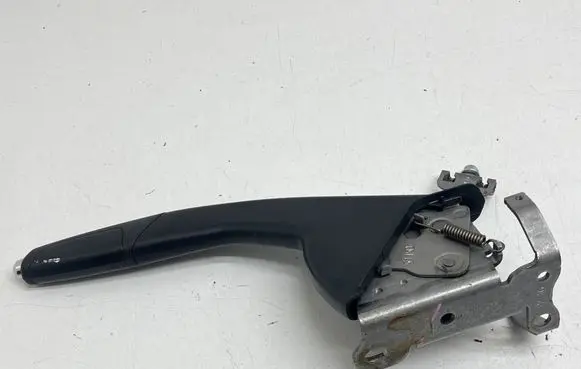 Renault Captur Hand brake release handle 360101804R