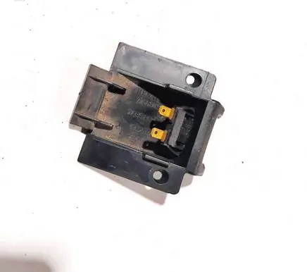 Renault Scenic I Fuse 7700841117 r629028