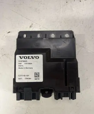 Volvo XC90 Tailgate/trunk control unit/module 31676623 C77116101 31676624