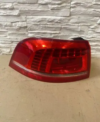 Volkswagen PASSAT B7 Rear/tail lights 179816