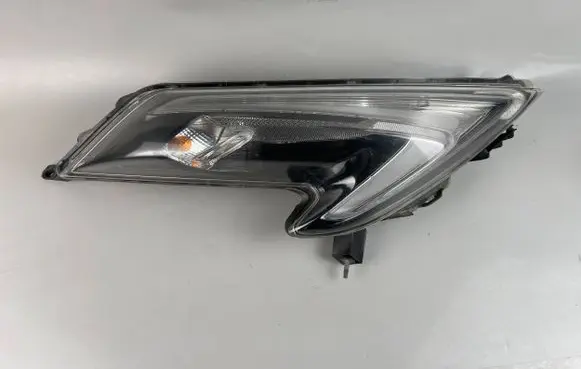 Nissan Juke I F15 Headlight/headlamp 26120BV80A