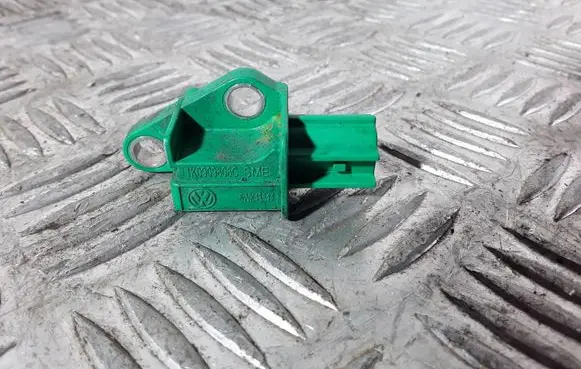 Audi Q5 SQ5 Airbag deployment crash/impact sensor 1K0909606C