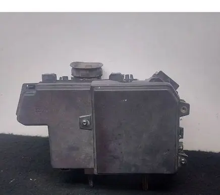 Renault Megane IV Fuse module 284B66727R 284B51057R 243127929R