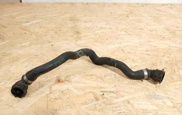 BMW 7 F01 F02 F03 F04 Engine coolant pipe/hose 7591512 15476810