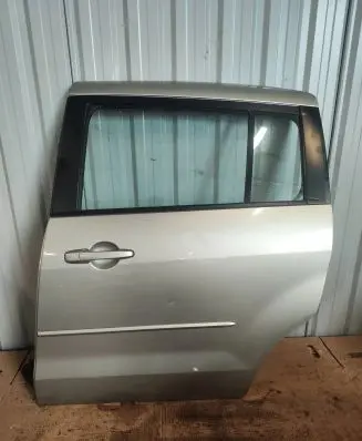 Mazda 5 Side sliding door 