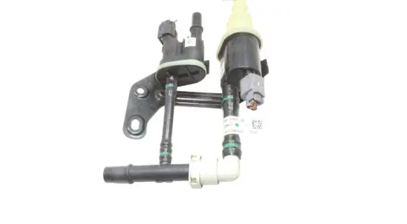 Ford Kuga III Vacuum valve HU5A9G712DB LX689E817EC
