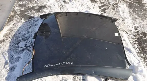 Aston Martin Vantage III Roof