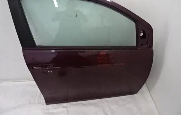 Peugeot 108 Front door 