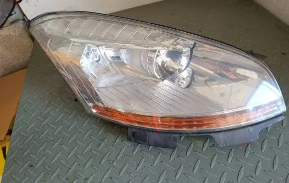 Citroen C4 I Headlight/headlamp