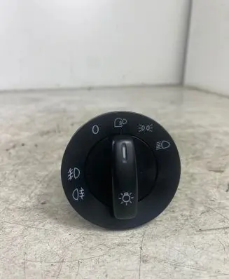 Volkswagen Jetta V Light switch 1K0941431N