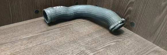 Mercedes-Benz Vito Viano W639 Intercooler hose/pipe A6395283082