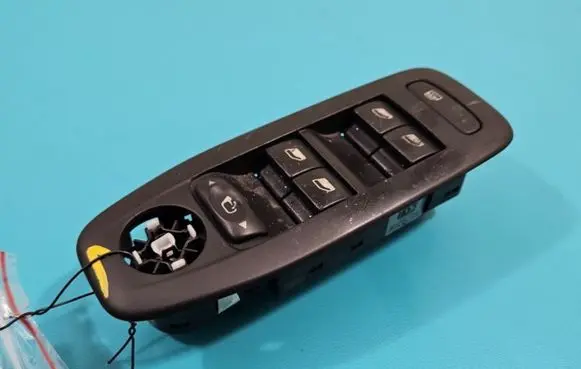 Peugeot 2008 I Electric window control switch 96749624ZD IMPRK1399998