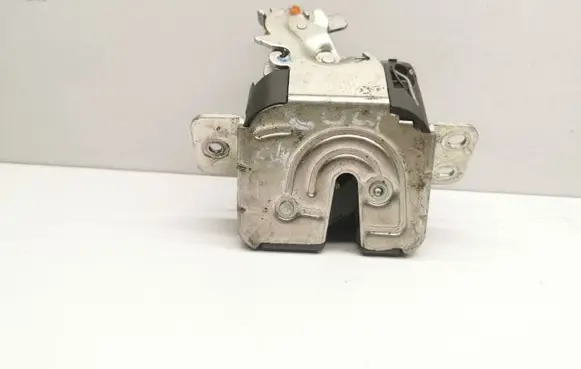 Mitsubishi Colt Tailgate/trunk/boot lock/catch/latch MR959190