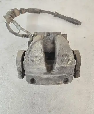Volvo V60 Front brake caliper 31381552