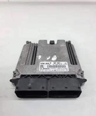 Audi A4 S4 B9 Engine control unit/module 04L907309L