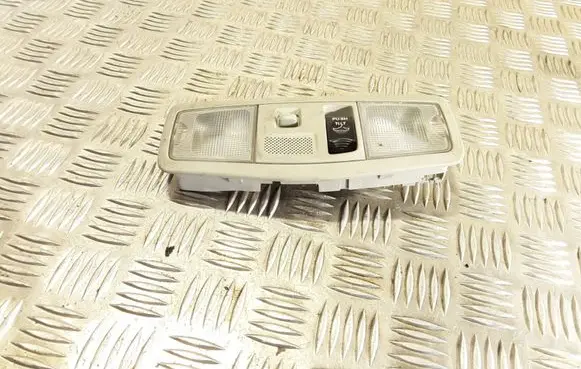 Mitsubishi Outlander Rear seat light 8401A009ZZ 8401A009ZZ014ZZ
