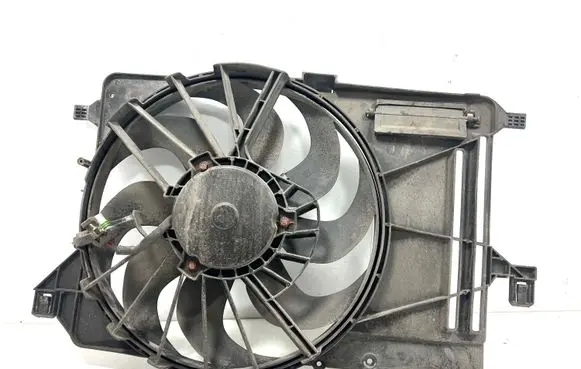 Ford C-MAX II Radiator cooling fan shroud 8V618C607EB 8240588 C9G4A