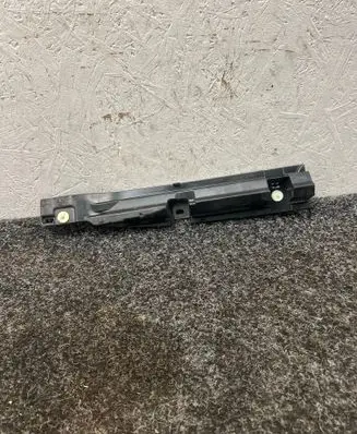 BMW i4 Sill supporting ledge 8737089