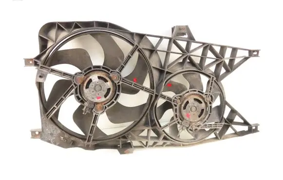 Opel Vivaro Electric radiator cooling fan 